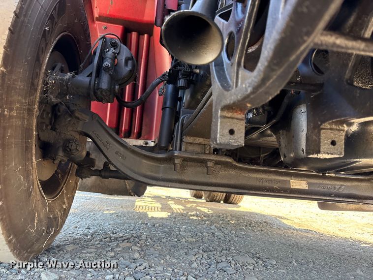 image for item EA0005 2015 International 8600 semi truck