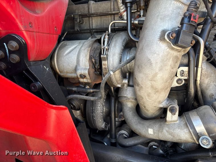image for item EA0005 2015 International 8600 semi truck