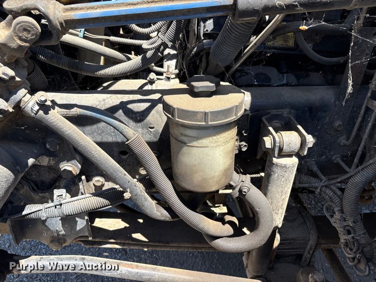 image for item EA0006 2013 International DuraStar 4300 crane truck