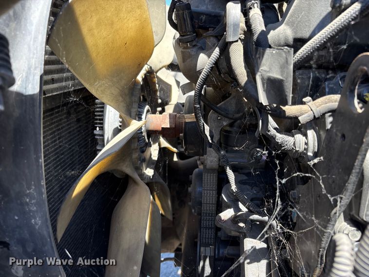 image for item EA0006 2013 International DuraStar 4300 crane truck
