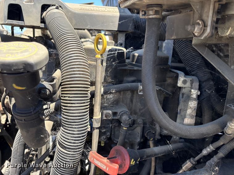image for item EA0006 2013 International DuraStar 4300 crane truck