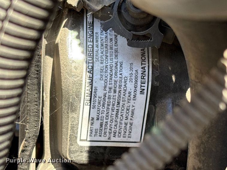 image for item EA0006 2013 International DuraStar 4300 crane truck