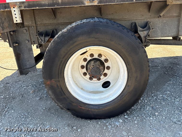 image for item EA0006 2013 International DuraStar 4300 crane truck
