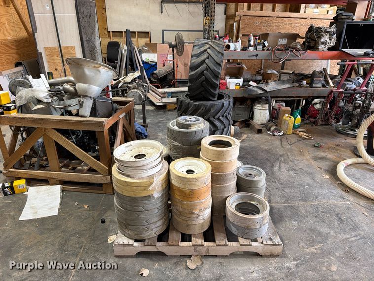 image for item EO8830 Arial lift tires 