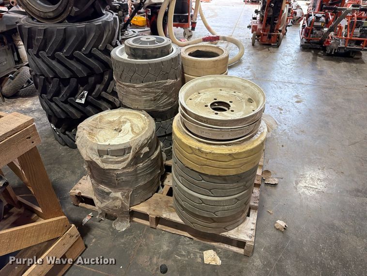 image for item EO8830 Arial lift tires 