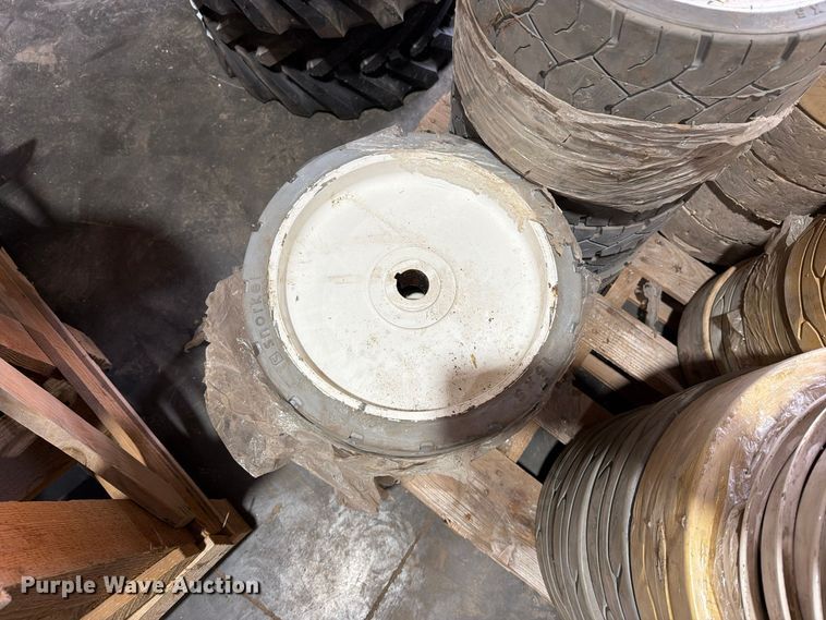 image for item EO8830 Arial lift tires 