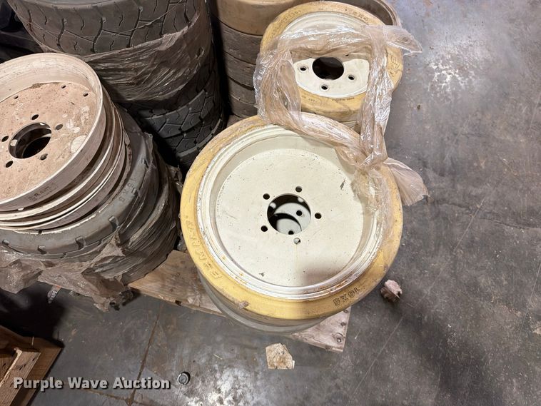 image for item EO8830 Arial lift tires 