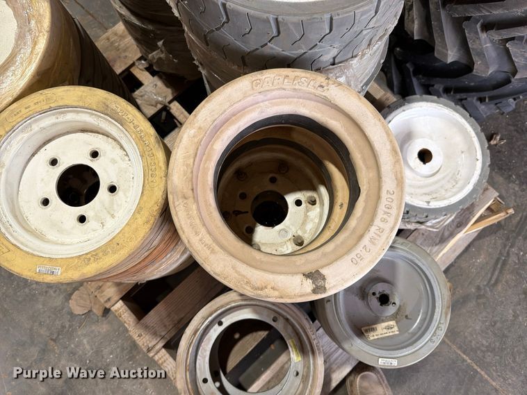 image for item EO8830 Arial lift tires 