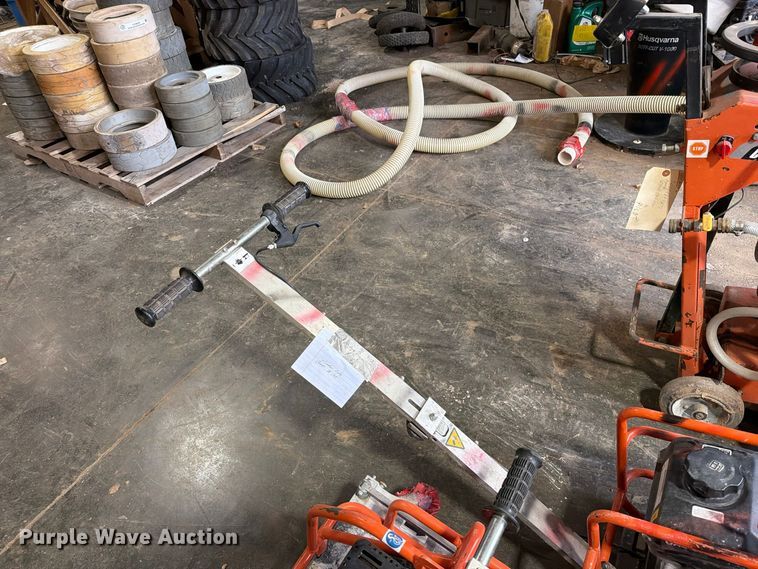 image for item EO8831 Tools
