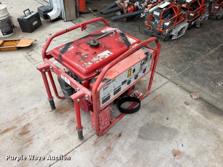 image for item EO8831 Tools