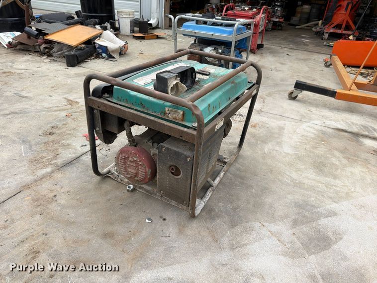 image for item EO8831 Tools
