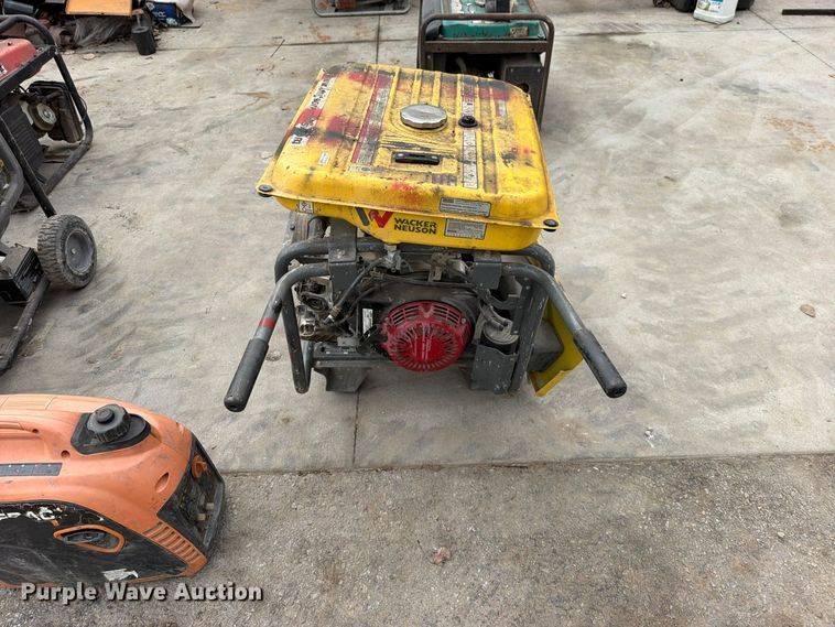 image for item EO8831 Tools
