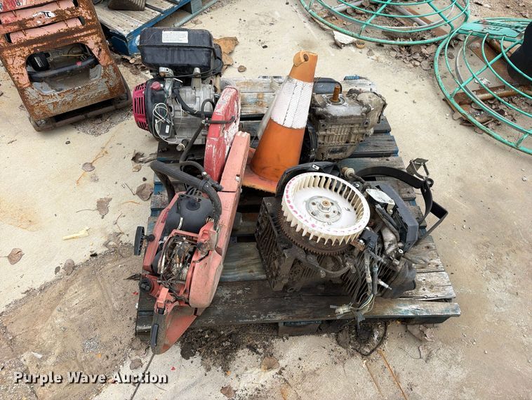 image for item EO8831 Tools
