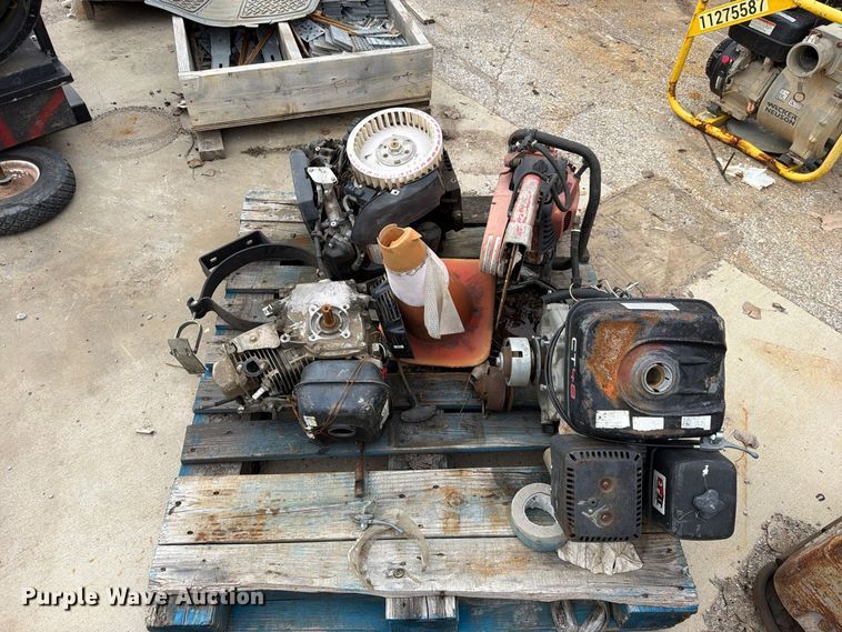 image for item EO8831 Tools
