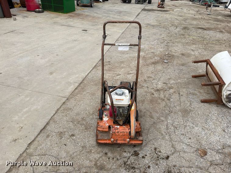 image for item EO8831 Tools