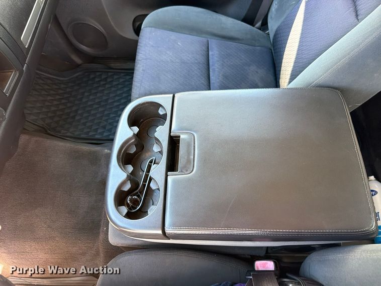 image for item EO8834 2009 Chevrolet Silverado Crew Cab pickup truck