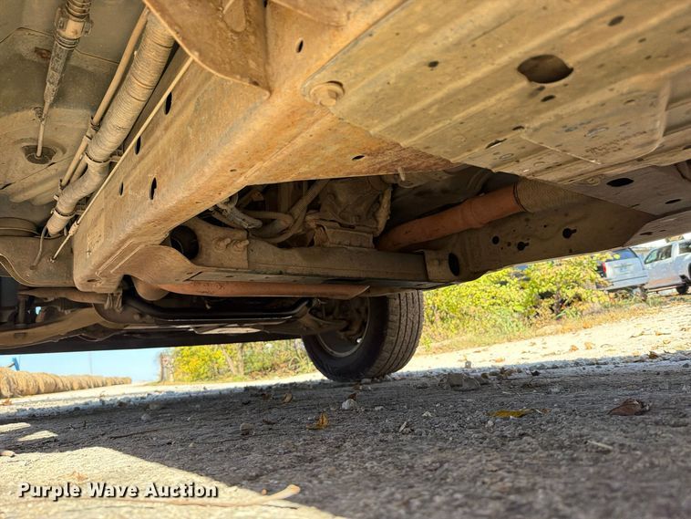 image for item EO8834 2009 Chevrolet Silverado Crew Cab pickup truck