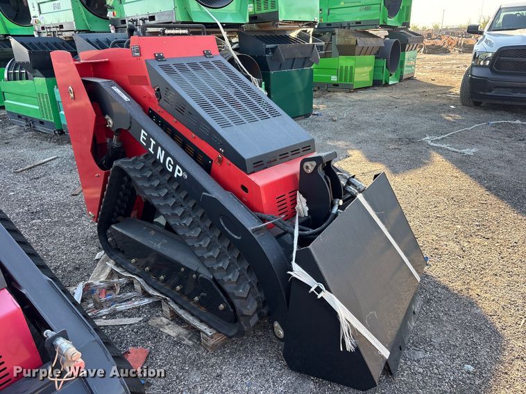 image for item ES8342 2024 Erie SCL850 compact utility loader