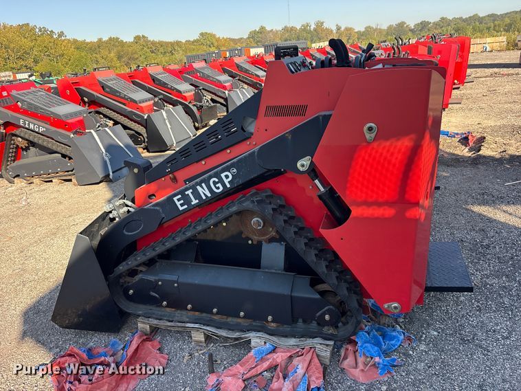 image for item ES8342 2024 Erie SCL850 compact utility loader