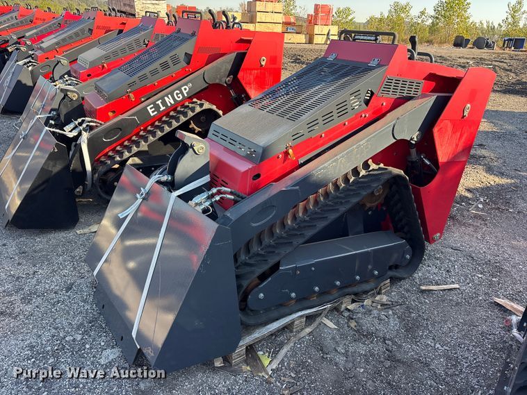 image for item ES8344 2024 Erie SCL850 compact utility loader