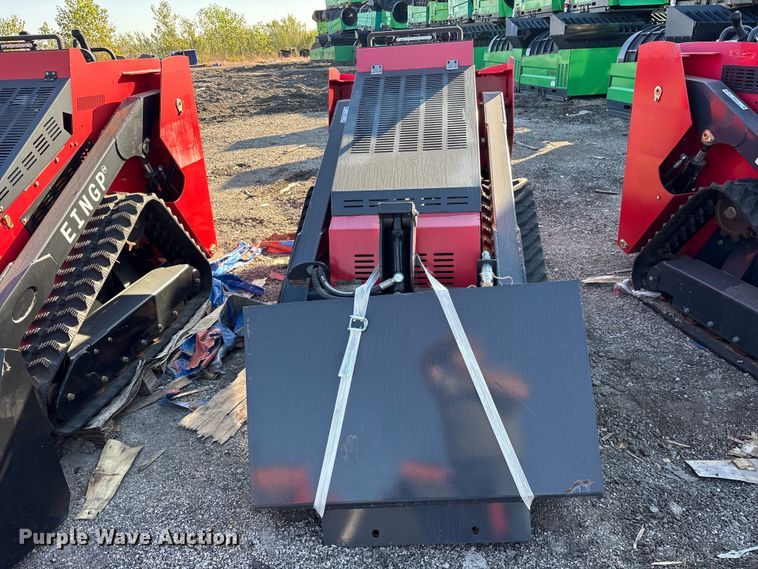 image for item ES8344 2024 Erie SCL850 compact utility loader