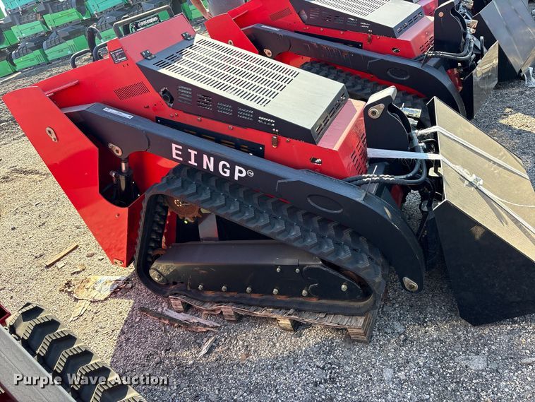 image for item ES8351 2024 Erie SCL850 compact utility loader