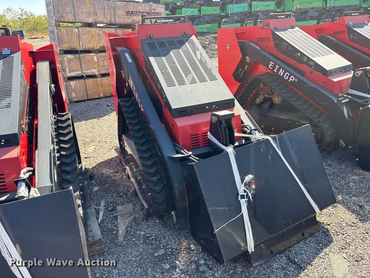 image for item ES8352 2024 Erie SCL850 compact utility loader