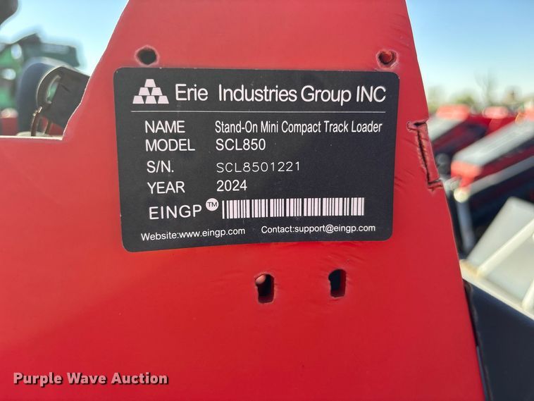image for item ES8352 2024 Erie SCL850 compact utility loader