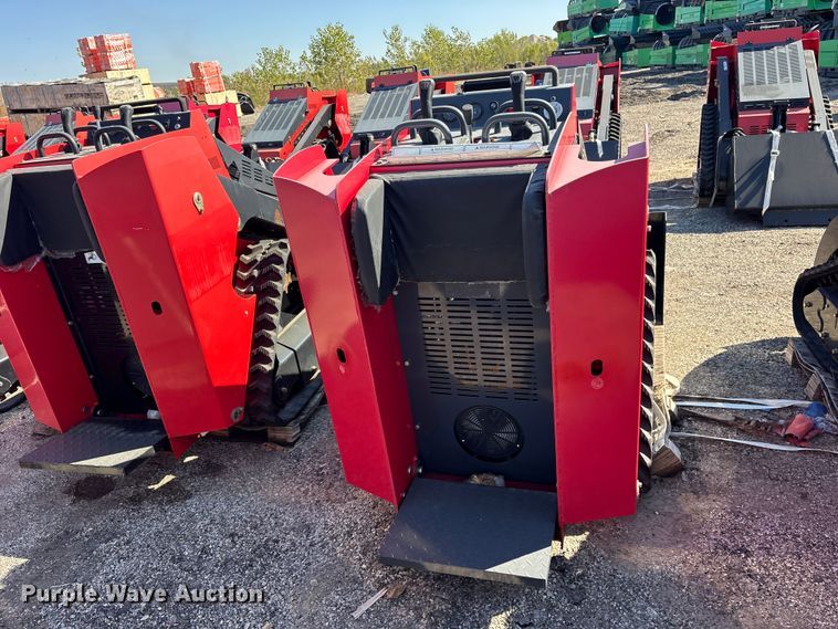 image for item ES8362 Erie SCL850 compact utility loader