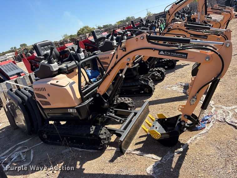 image for item ES8374 2024 Erie EM15 mini excavator