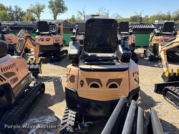 image for item ES8374 2024 Erie EM15 mini excavator