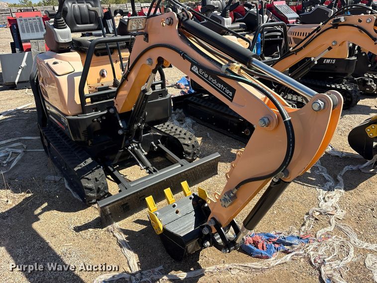 image for item ES8374 2024 Erie EM15 mini excavator