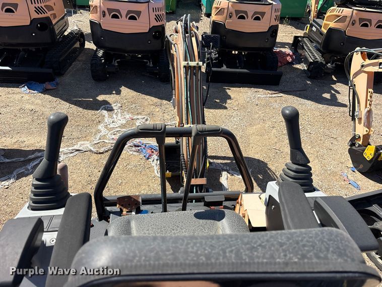 image for item ES8374 2024 Erie EM15 mini excavator