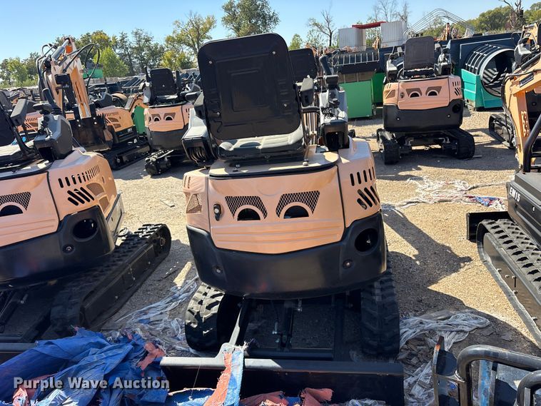 image for item ES8375 2024 Erie EM15 mini excavator