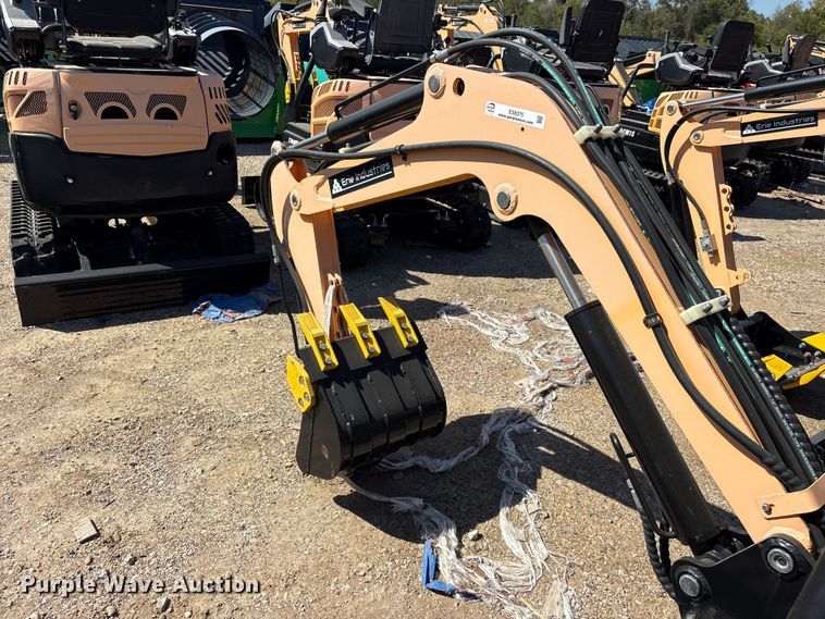 image for item ES8375 2024 Erie EM15 mini excavator