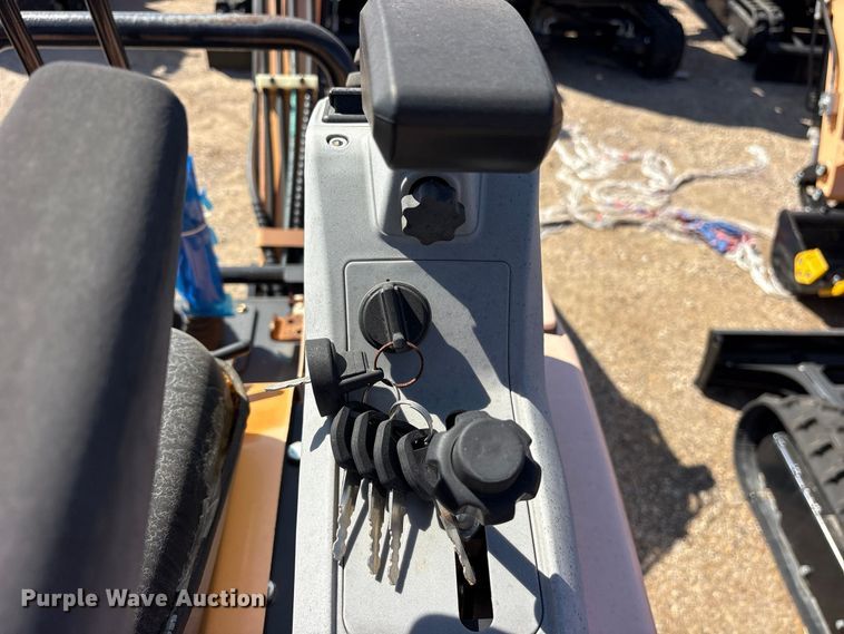 image for item ES8375 2024 Erie EM15 mini excavator