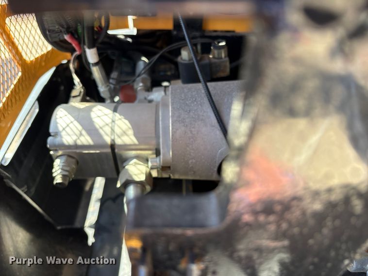 image for item ES8375 2024 Erie EM15 mini excavator