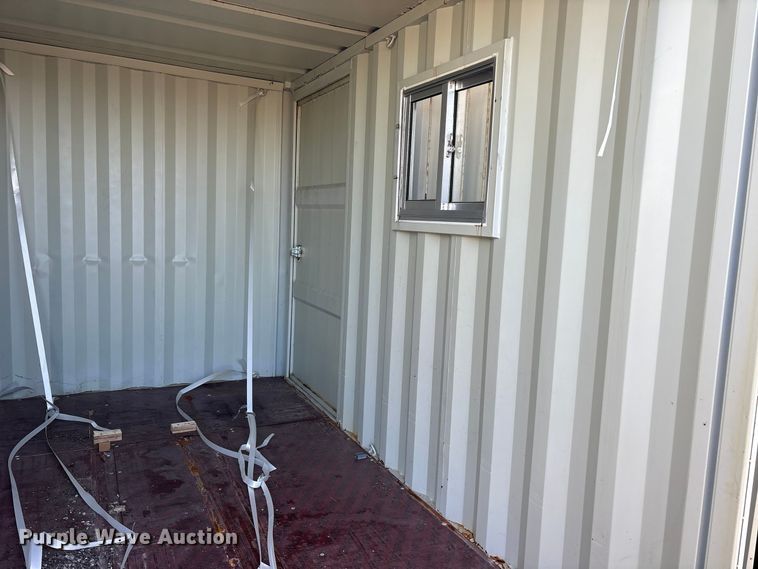 image for item ES8426 Shipping container