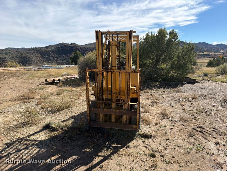 image for item EW1201 1993 Toyota 423FG15 forklift