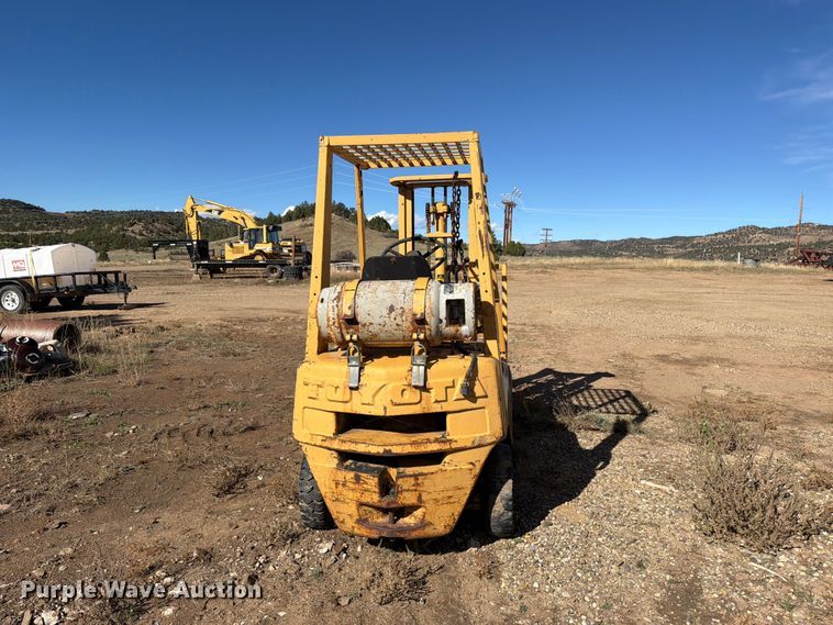 image for item EW1201 1993 Toyota 423FG15 forklift