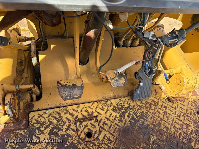 image for item EW1201 1993 Toyota 423FG15 forklift