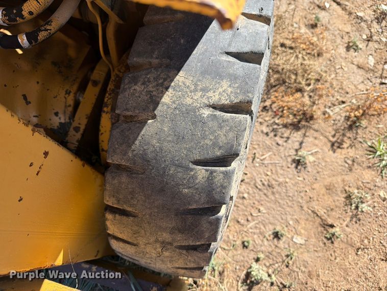 image for item EW1201 1993 Toyota 423FG15 forklift