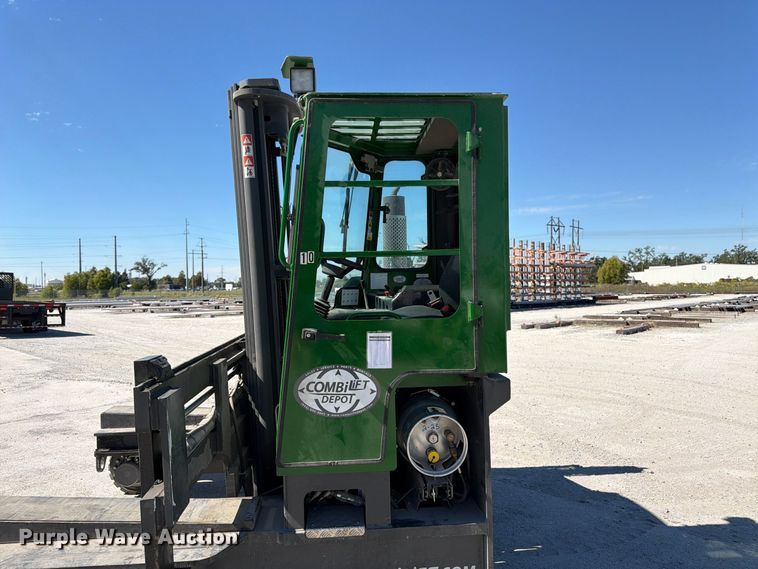 image for item EW5182 2018 Combilift C8000 forklift
