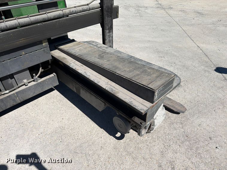 image for item EW5182 2018 Combilift C8000 forklift