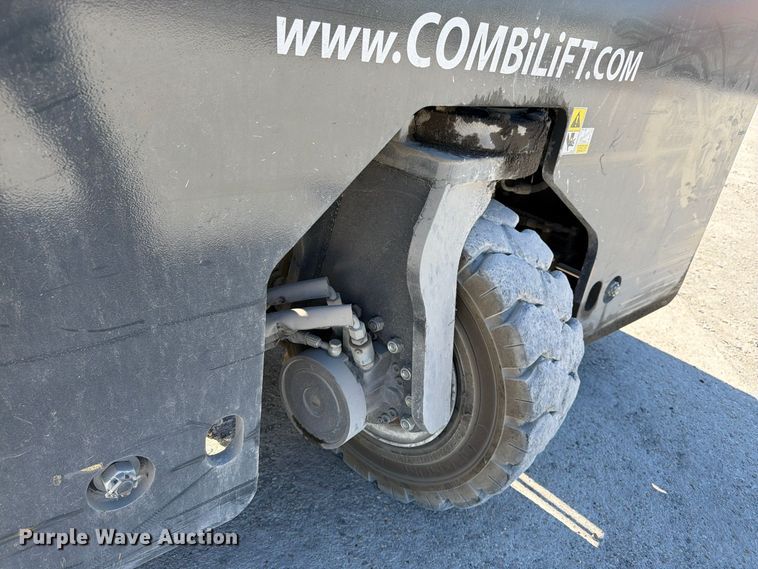 image for item EW5182 2018 Combilift C8000 forklift