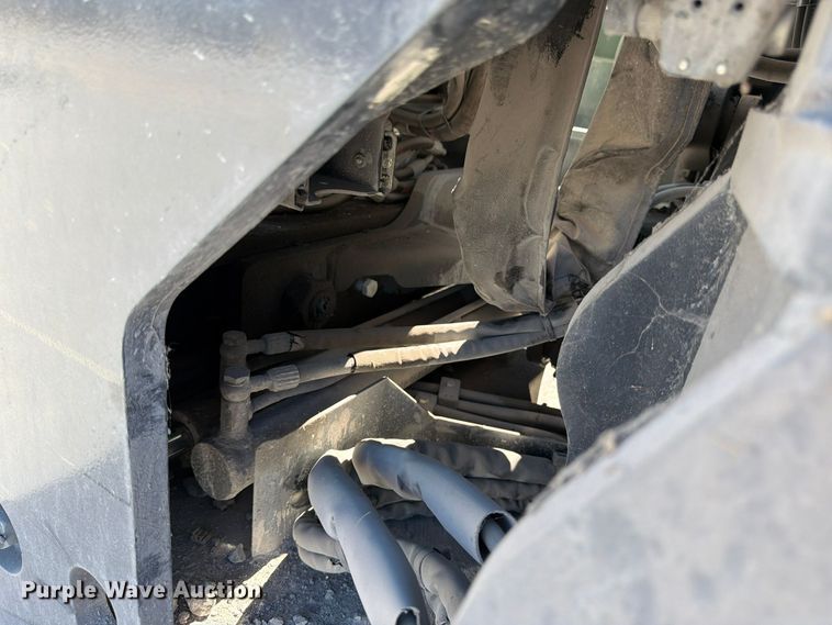 image for item EW5182 2018 Combilift C8000 forklift