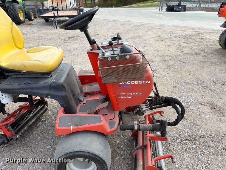 image for item EW5186 Jacobsen Greens King IV Plus reel mower