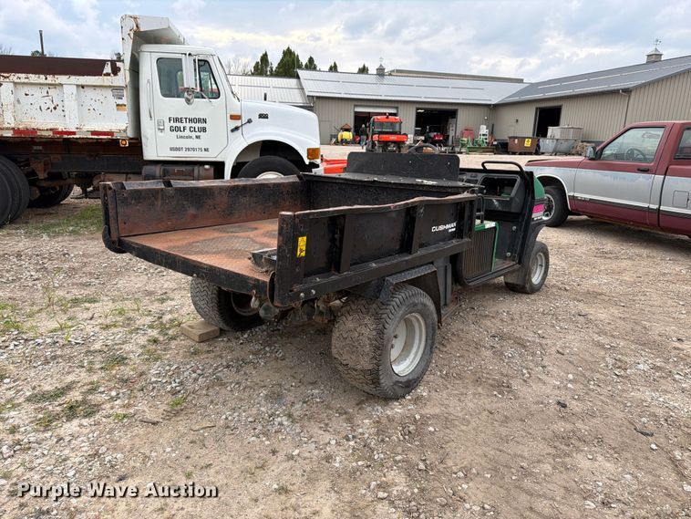 image for item EW5191 1999 Cushman 4W 31 HP Turf utility vehicle