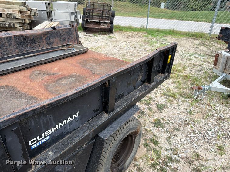 image for item EW5191 1999 Cushman 4W 31 HP Turf utility vehicle