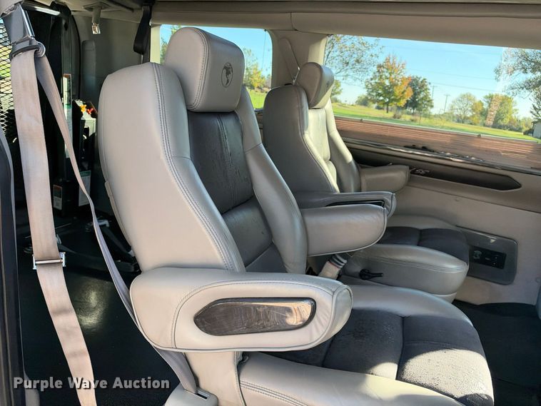image for item EX1533 2016 Ford Transit 150 handicap accessible van